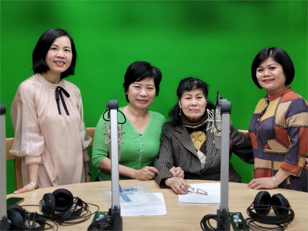 NSND Vũ Kim Dung trọn một đời cùng Tiếng thơ